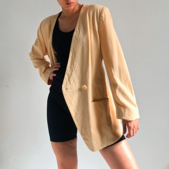 Vintage Ann Taylor cream 100% wool blazer - Picture 4 of 7